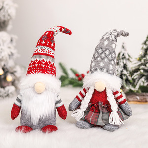 Gnomes de Noël faits à la main, couple scandinave sans visage, décorations d'hiver douillettes pour cheminée et étagère d'arbre - Product Image 1