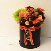 Boîte à fleurs ronde en forme de seau câlin Bouquet de câlin rond en trois pièces Boîte-cadeau de fleur cylindrique portable