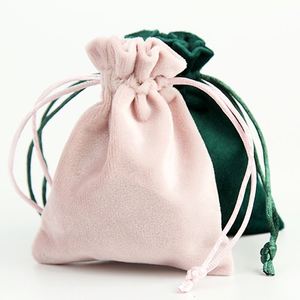 Sacs cadeaux en velours vert recyclables avec logo personnalisé, pochettes à bijoux plus épaisses et douces pour montres, colliers, bagues, lunettes, économiques pour les mariages - Product Image 2
