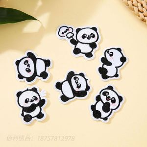 สติกเกอร์ติดเอง/รีดติดลายการ์ตูนแพนด้าปักน่ารักสำหรับตกแต่งกระเป๋าและเคสโทรศัพท์ NODA Stock - Product Image 2