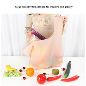 Bolsa de Compras Plegable de Poliéster Ligera y Lavable, Personalizable de Fábrica, Ecológica, Reutilizable y Expandible - Product Image 3