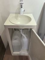 Évier portable commercial pour le lavage des mains, unité mobile autonome, fonction de chauffage, sans canalisation d'eau externe pour salon de beauté