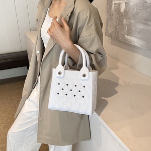 Sac de plage mini imperméable en EVA ODM, sacs de voyage en caoutchouc mignons, résistant au sable, petite taille, sac fourre-tout matelassé, sac à main pour le sport, la salle de sport, les voyages - Product Image 2
