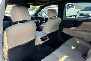 2021 <span class=keywords><strong>Lexus</strong></span> <span class=keywords><strong>LS</strong></span> 500 sedili Turbo in pelle con motore ben utilizzati con tetto apribile panoramico a sinistra sterzo in buone condizioni - Product Image 6