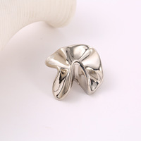 Boutons irréguliers en alliage cousus à la main, style coréen, pour pulls, tricots, trench-coats et manteaux pour femmes (fabriqués en Chine)