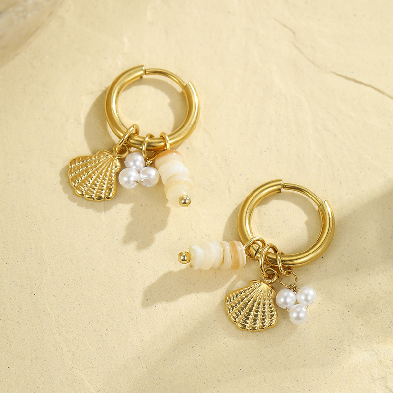 Nimai Colorful Zirocon Cc Huggie Earrings