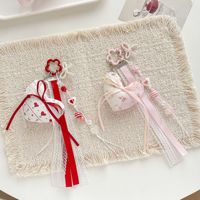 En gros, Porte-clés cœur en tissu rembourré, Breloque de sac avec ruban, dentelle et pompon, Pendentif cœur nœud papillon, Esthétique Coquette