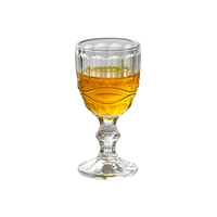 Verre épais à pieds hauts et solides avec verre texturé adapté aux verres à vodka de petite capacité dans les bars et les restaurants