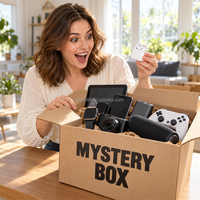 Boîte Mystère Porte-Bonheur 0,5 KG Nouveauté 2025 – Gadgets Électroniques Intelligents TFT 4G Incluant Montre Connectée, Casque Gaming et Téléphones Portables – Surprise Passionnante