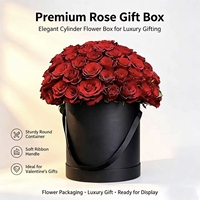 Boîte à fleurs ronde en velours sur mesure, logo en feuille d'or, conteneur cadeau cylindrique rose de qualité supérieure pour les mariages et les présentations florales d'événements