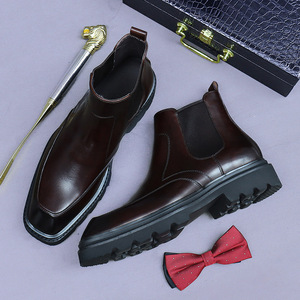 Dernier style de bottes décontractées sur mesure pour hommes, avec semelles épaisses en caoutchouc et bouts carrés, chaussures en cuir pour hommes - Product Image 4