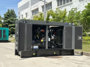 מופעל על ידי מנוע קאמינס 4 b3.9-g2 מושל חשמל 22kw 30kva 28kva מחולל דיזל שותקת סופר שקט עם כיסוי - Product Image 4