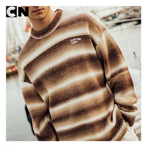ผู้ผลิตเสื้อสเวตเตอร์ได้รับการรับรอง GRS รับทำโลโก้ เสื้อไหมพรมผู้ชาย ขนฟู สีน้ำตาล ลายทางไล่เฉด ถักแบบพูลโอเวอร์ ระบายอากาศได้ดี - Product Image 3
