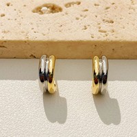 Boucles d'oreilles en laiton multicolores en forme de C haut de gamme comme accessoires de mode
