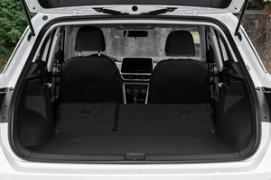 <span class=keywords><strong>VW</strong></span> T-Roc 2018 280tsi DSG 2WD R-Line de Segunda Mano, Coche Usado Barato, T-Roc SUV de Gasolina, Volante a la Izquierda, Todoterreno - Product Image 6