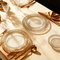 Assiettes de présentation rondes vintage de haute qualité en verre transparent avec décor doré et argenté pour hôtels et mariages (vente en gros)