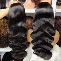 Perruque Lace Transparente 4x4 Cheveux Humains Vierge Remy Birmans Ondulés Bouclés Effet Vague d'Eau Noeuds Blanchis 10"-40" Couleur Naturelle 4*4