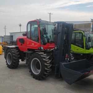 Carretilla elevadora de 3 toneladas, 4 toneladas, 4 toneladas, 5 toneladas, 4x4, carretilla elevadora todoterreno áspero con precio de motor japonés - Product Image 1