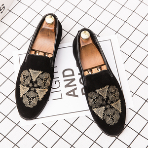 <span class=keywords><strong>Mocassini</strong></span> da <span class=keywords><strong>Uomo</strong></span> in Pelle Scamosciata PU, Scarpe Eleganti da Ufficio con Suola Piatta, Scarpe da Passeggio Formali per <span class=keywords><strong>Uomo</strong></span> - Product Image 3