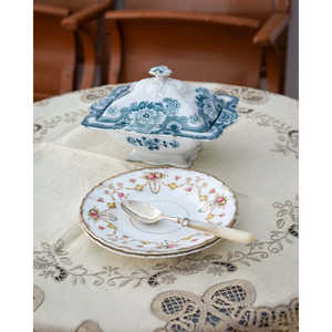 Mantel Redondo de Lino y Encaje Cant de Robcultura con 8 Servilletas de Tela de Poliéster para Hoteles y Bares con Estampado Cuadrado - Product Image 1