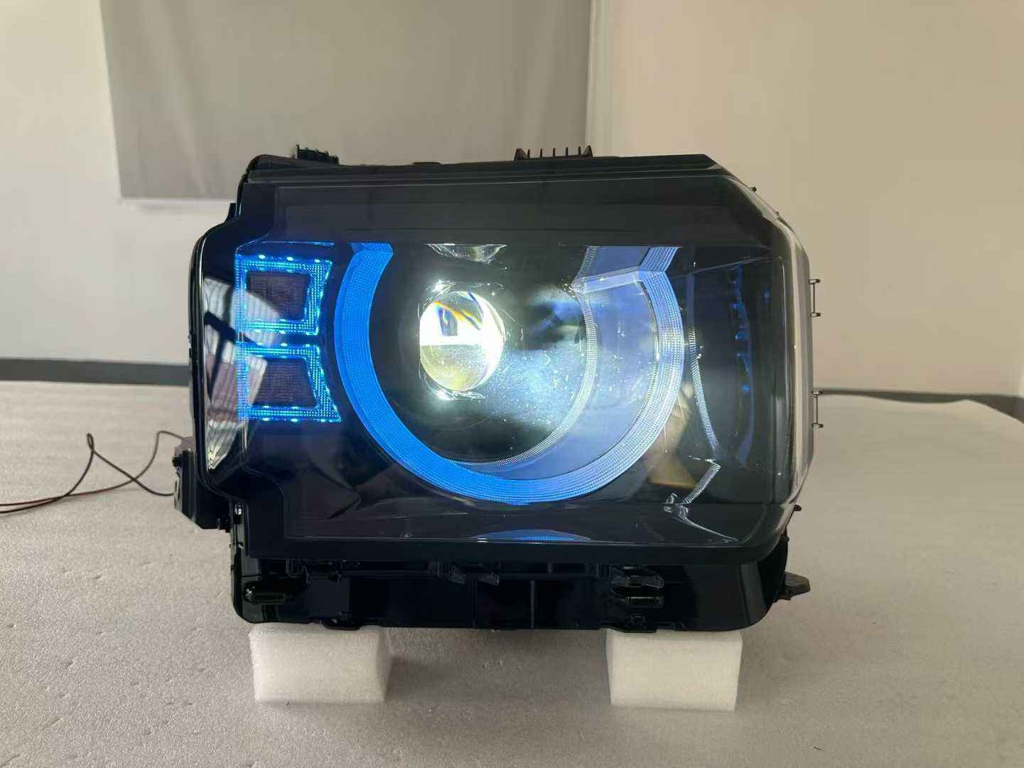 ธรรมชาติสีขาว