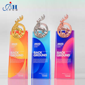 Innovative Custom <span class=keywords><strong>Crystal</strong></span> Cup <span class=keywords><strong>Trophy</strong></span> Glas farbdruck Medaille Auszeichnung für Versicherung für Messe Giveaways <span class=keywords><strong>Trophy</strong></span> - Product Image 2