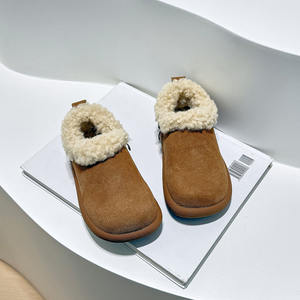 Bottes d'hiver pour enfants 2025 Nouveau style Bottes de neige épaisses isolées de style <span class=keywords><strong>Birkenstock</strong></span> pour garçons et filles, Chaussures chaudes pour filles - Product Image 2