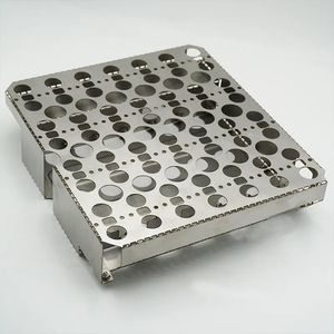 Service d'estampage de précision personnalisable OEM en acier inoxydable, pinces à ressort industrielles découpées au laser, ressort plat, médical, automobile - Product Image 3