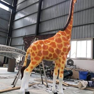 Scultura di Giraffa a Grandezza Naturale in Fibra di Vetro Dipinta a Mano, Statua Animale Personalizzata per Decorazione di <span class=keywords><strong>Zoo</strong></span> e Parchi a Tema - Product Image 4