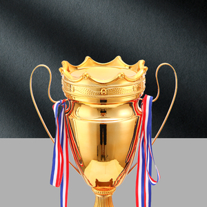 Trophée universel en bois rouge pour compétition sportive majeure et jeux America Soccer Football Game Awards Trophy en stock - Product Image 3