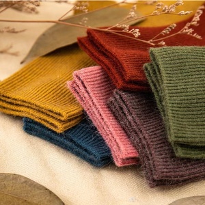 Vente en gros de chaussettes en <span class=keywords><strong>laine</strong></span> mérinos pour enfants chaussettes pour bébé en <span class=keywords><strong>laine</strong></span> mérinos chaussettes d'hiver chaudes pour enfants - Product Image 3
