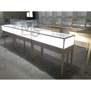 M & S Armoire à <span class=keywords><strong>bijoux</strong></span> en bois pleine longueur avec porte coulissante <span class=keywords><strong>Vitrine</strong></span> de costumes murale pour une utilisation dans un centre commercial - Product Image 3