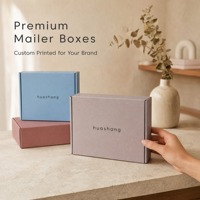 Boîtes d'expédition en carton ondulé kraft imperméables personnalisées avec impression de logo, écologiques et recyclables