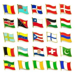 Rusia Saudi Arabia Pin bendera logam dibuat sesuai pesanan warna Enamel silang dua negara nasional lapis emas ganda Pin lencana kerah bendera