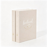 Boîte de classement personnalisée pour les étapes importantes de bébé, album souvenir de nouveau-né en lin de luxe avec estampage à chaud doré pour cadeau