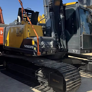 Excavadora de Orugas Volvo EC140 Usada de Alta Calidad, 98% Nueva, 14 Toneladas, Pocas Horas de Trabajo, Motor Japonés EPA CE, PLC, Rodamientos, Caja de Cambios - Product Image 1
