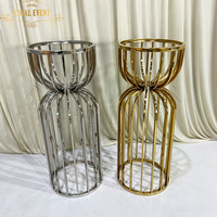 Table ronde d'acier inoxydable de piédestal d'affichage de support de gâteau de décor de mariage d'événement royal pour des fournitures de partie d'événement