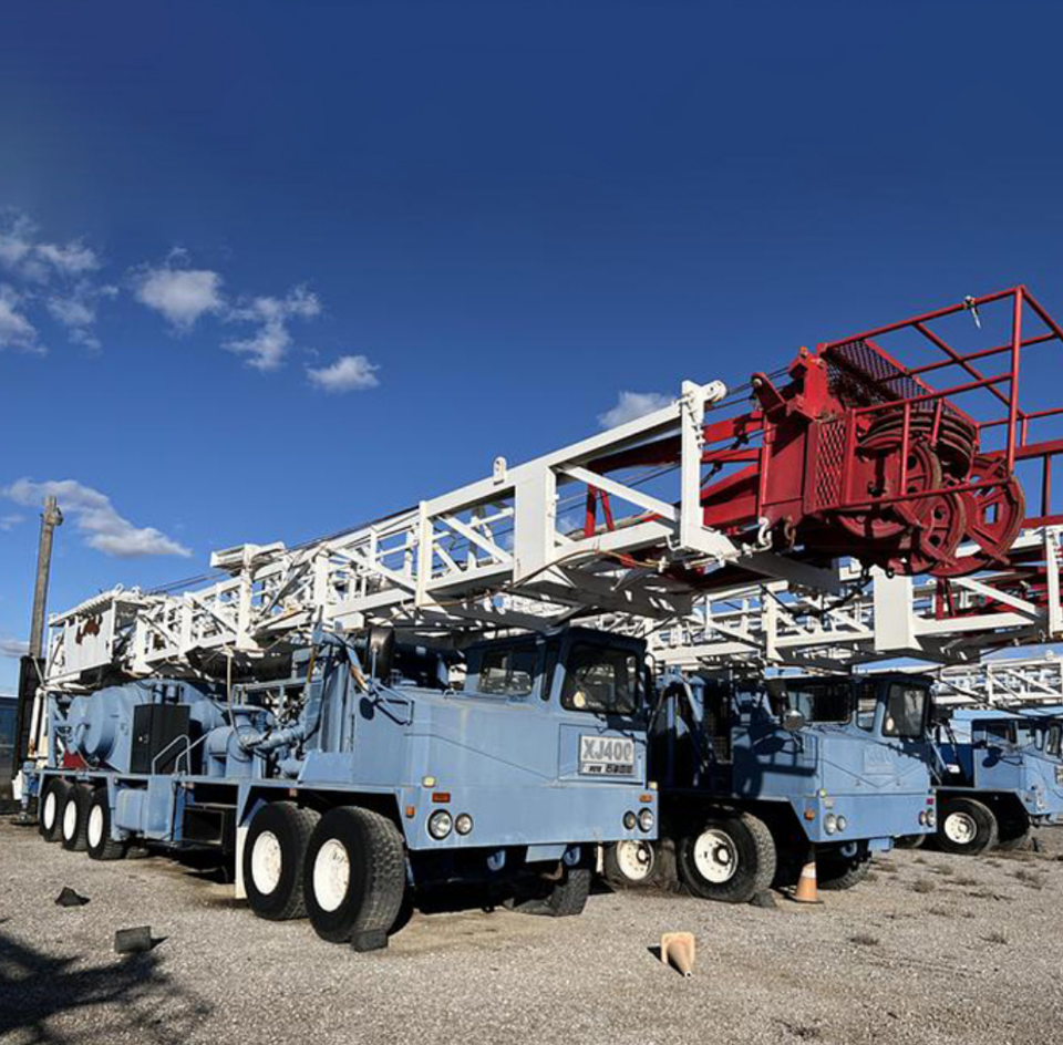 Modular Workover Rig Modular Workover Rig for Oilfield Applications with Flexible ...