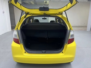 Auto Usado Más Vendido, Fit <span class=keywords><strong>2010</strong></span>-2016, Sedán 1.3L, Versión Comfort, Volante a la Izquierda, Transmisión Automática, Gris Oscuro, Gasolina, R15, Tapicería de Tela - Product Image 5