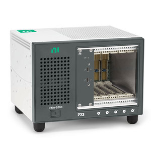 National Instruments PXIe-1083 ชุดแชสซี PXI ที่มีความเร็วสูงสุด 2 GB/s มาพร้อมกับช่องเสียบแบบผสมผสาน ตัวเชื่อมต่อแบบไฮบริด และแหล่งจ่ายไฟ 58 วัตต์ - Product Image 1