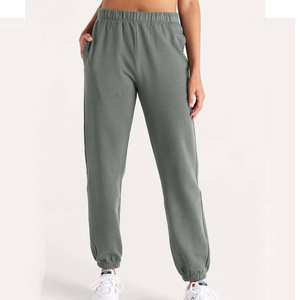 Pantalon de jogging sportif pour femme, style survêtement, avec bandes latérales, taille élastique, respirant, écologique, décontracté et athlétique - Product Image 2