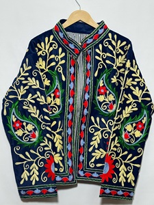 Women's <b>Velvet</b> <b>Jacket</b> Hand Embroidered Floral Pattern Full Sleeve Turn-Down Collar Spring Style Wholesale - Product Image 3