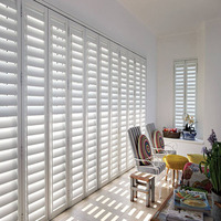 Persienne de terrasse en PVC imperméable à l'eau à prix réduit pour l'Australie moderne Blanche-neige Intérieur inclinable dissimulé Volets pour fenêtres rondes