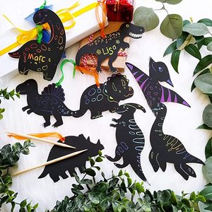 <span class=keywords><strong>Dinosaure</strong></span> Dessin Artisanat Kits Fête D'anniversaire Cadeau Décoration Arc-En-Ciel Magique Scratch Art Papier - Product Image 4
