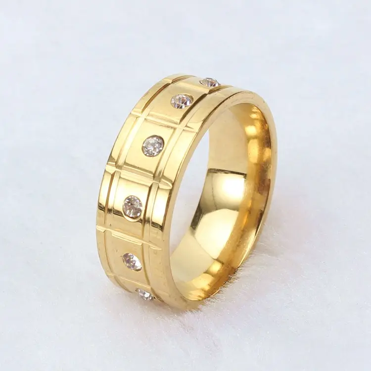 แหวนสแตนเลส เครื่องประดับเหล็กไทเทเนียม แหวนเพชรกว้างทองผู้หญิง