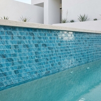 Mosaïque de verre effet marbre bleu, couleurs mélangées, décoration moderne pour piscine et spa