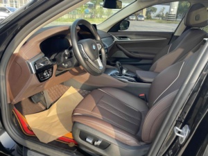 <span class=keywords><strong>BMW</strong></span> <span class=keywords><strong>Serie</strong></span> <span class=keywords><strong>5</strong></span> 2021 530Li Económico con Paquete de Lujo, Sedán de Lujo Mediano-Grande Usado para Exportación Global a Concesionarios, Autos de <span class=keywords><strong>Segunda</strong></span> <span class=keywords><strong>Mano</strong></span> - Product Image 3