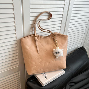 Women's New Fashion Large Capacity <b>Tote</b> <b>Bag</b> Simple Casual Shoulder <b>Bag</b> Personality Style 2025 - Product Image 3