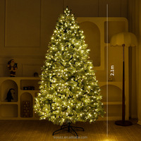Vente en gros d'usine, arbres de Noël artificiels réalistes décoratifs de haute qualité en PE, 150 cm, 180 cm, 210 cm, 240 cm