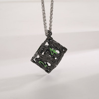 Mini ensemble de pendentifs de dés évidés à 6 faces en métal pour coureurs de jeu TRPG, jeux de table, visages multicolores